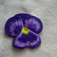 華麗に咲き誇る粘土で作った1輪の花・クレイフラワーが大集合！