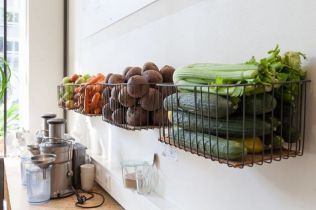 野菜や果物を使いやすく収納する野菜ストッカーのアイデア - POPTIE